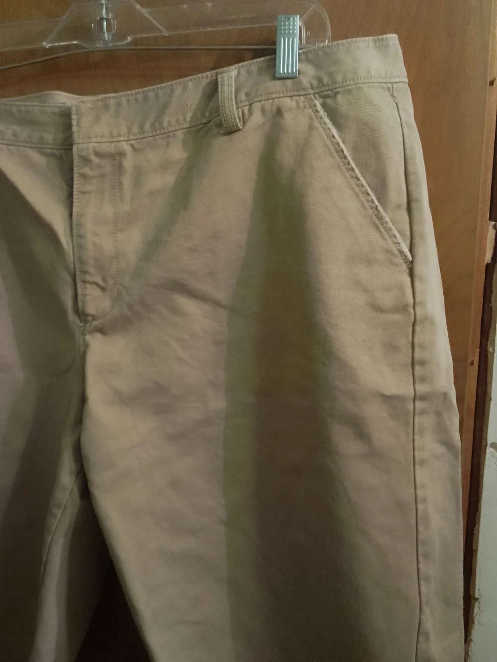 Old Navy Khaki Flat-Front Woman's‎ Authentic Old Navy Size 18 Shorts